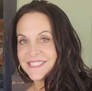 I'm selling NWT or gently used women's clothing sizes 2-4 or XS-S. I'm 5'2...